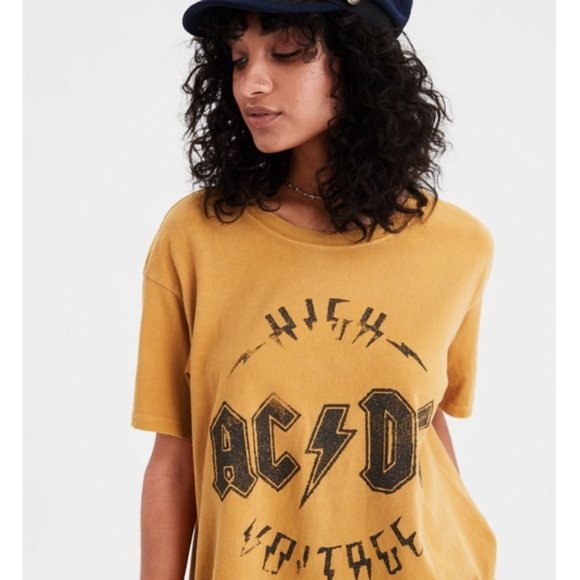 SOLD! AC/DC band t-shirt! - Picture 2 of 5